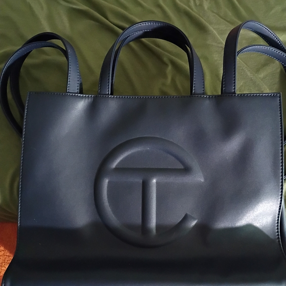 🌟 TELFAR Medium Shopping Tote in Navy Blue - Like New Condition! 🌟 - Picture 16 of 16